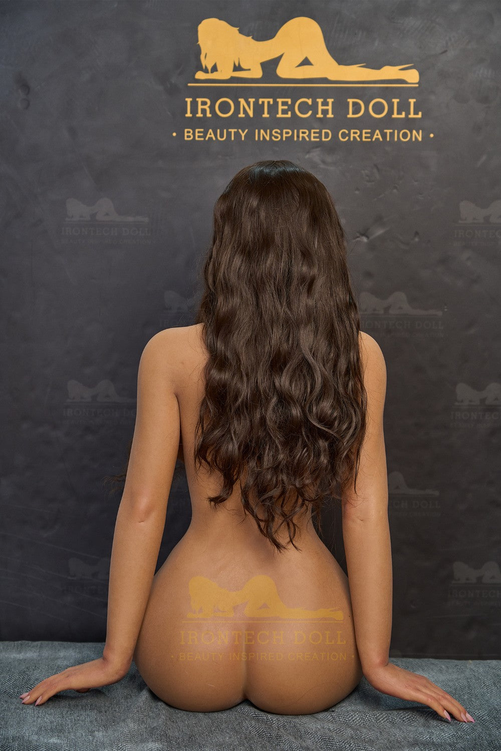 Lalka erotyczna Eileen (Irontech Doll 164cm E-cup S40 Silikon)