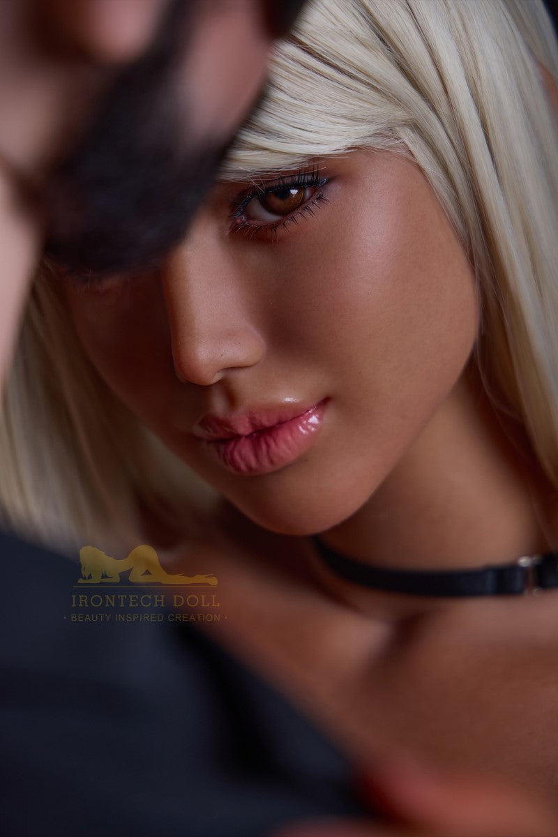 Belle Sex Doll (Lusandy Doll 165 cm D-cup Silikon)