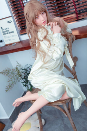 Iris Sex Doll (Bezlya Doll 160 cm C-cup Silikon)