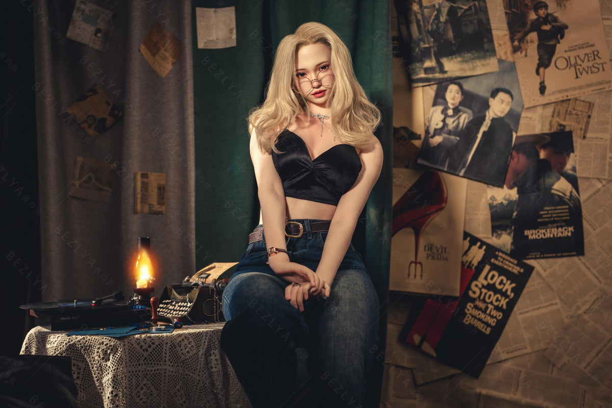 Helianthus Sex doll (Bezlya Doll 162cm C-cup 2.2U silicone)