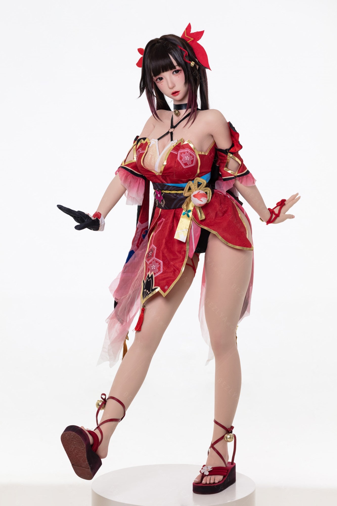 Lalk erotyczny (Bezlya Doll 155 cm e-cup Silikon 2,2cf)