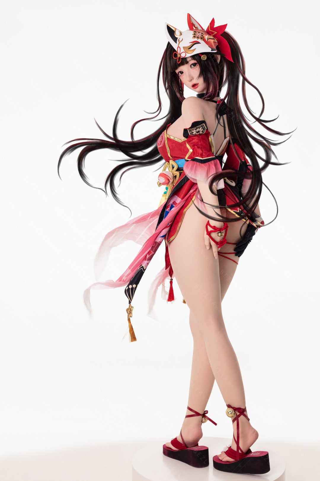Lalk erotyczny (Bezlya Doll 155 cm e-cup Silikon 2,2cf)
