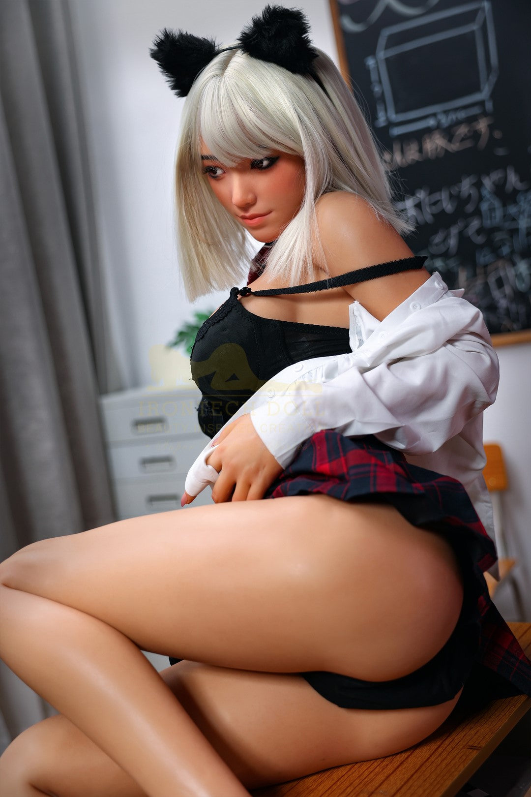 Lalka seksu Sylvia (Irontech Doll 167cm E-cup S43 Silikon)
