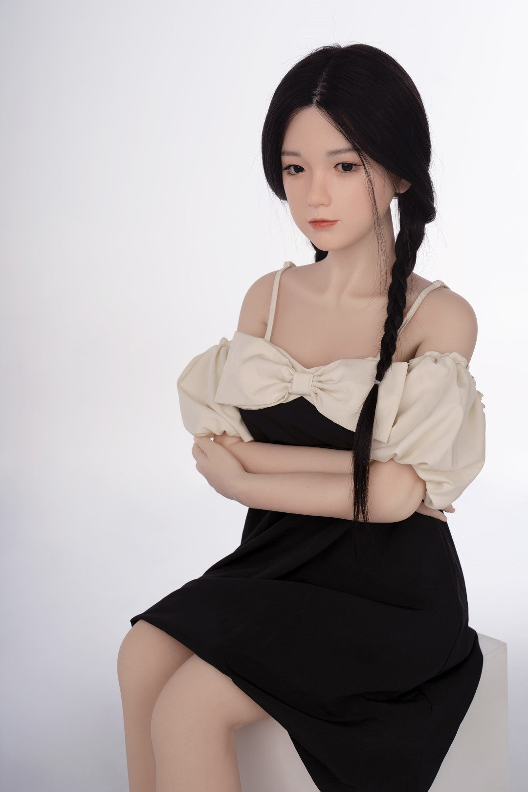 Hannah Sex doll (AXB Doll 140cm C-cup GD13-1 TPE+silicone)