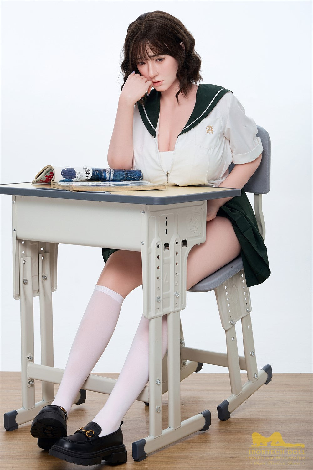 Lalka seksu Betty Shemale (Irontech Doll 162cm J-cup S7 Silikon)