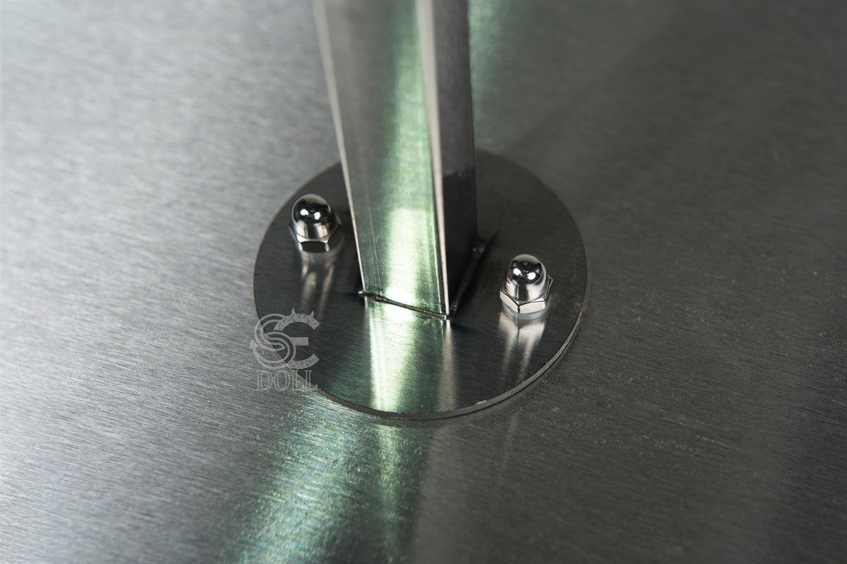 However, stand with wheels (SE-Doll accessories)