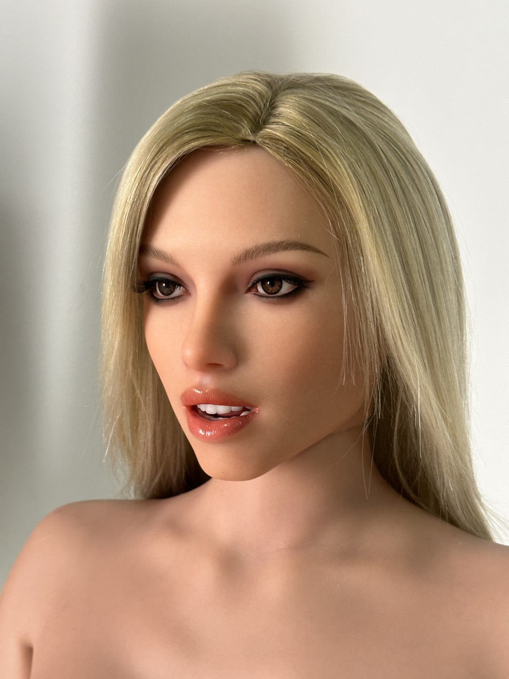 Lily Sex Doll (Zelex 170 cm C-cup GE146-1 silikon)
