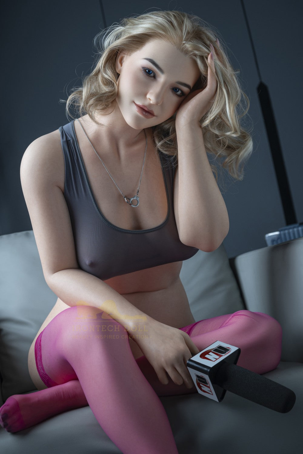 Eila Adams Pornstar Sex Doll (Irontech Doll 160 cm C-cup Silikon)
