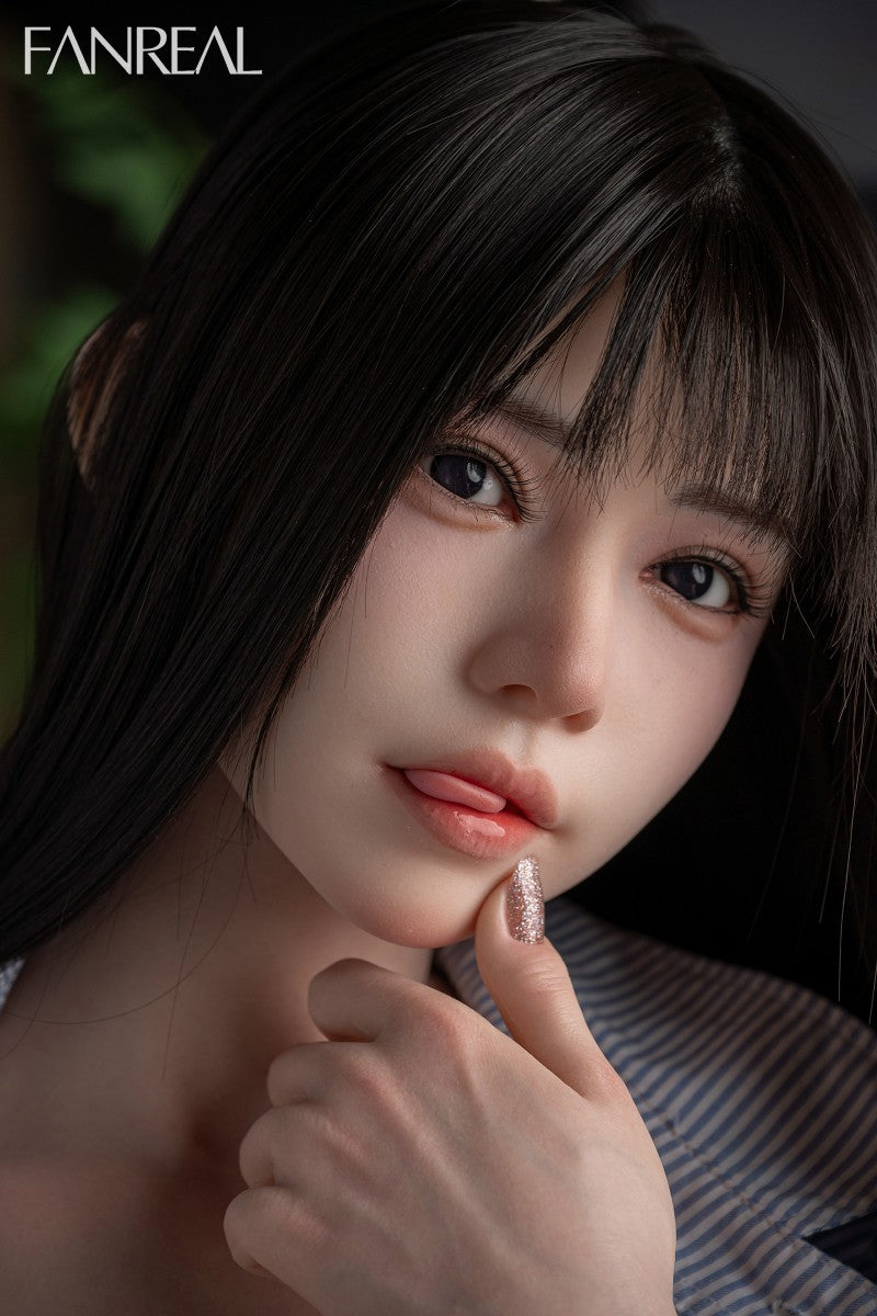 Lalka seksu Nora (FanReal Doll 158cm B-cup silikon)