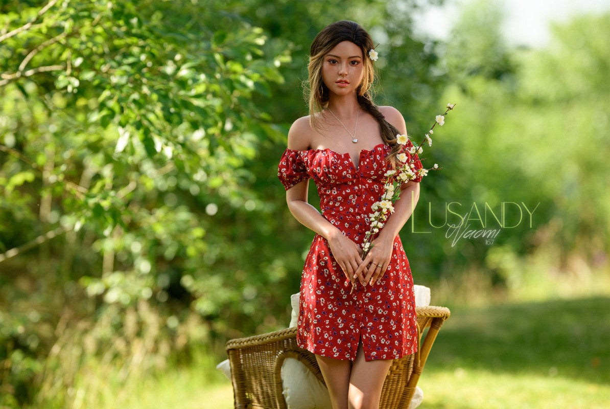 Lalka erotyczna Naomi (Lusandy Doll 167cm B-cup Silikon)