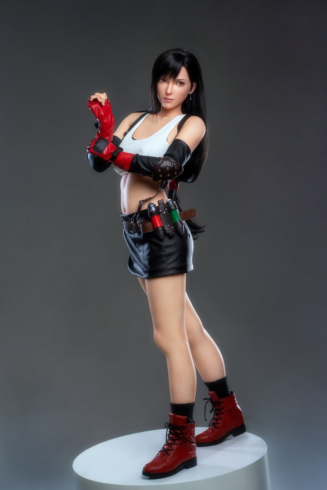 Lalka seksu Tifa (Game Lady 168cm E-cup Nr 15 Silikon) EXPRESS