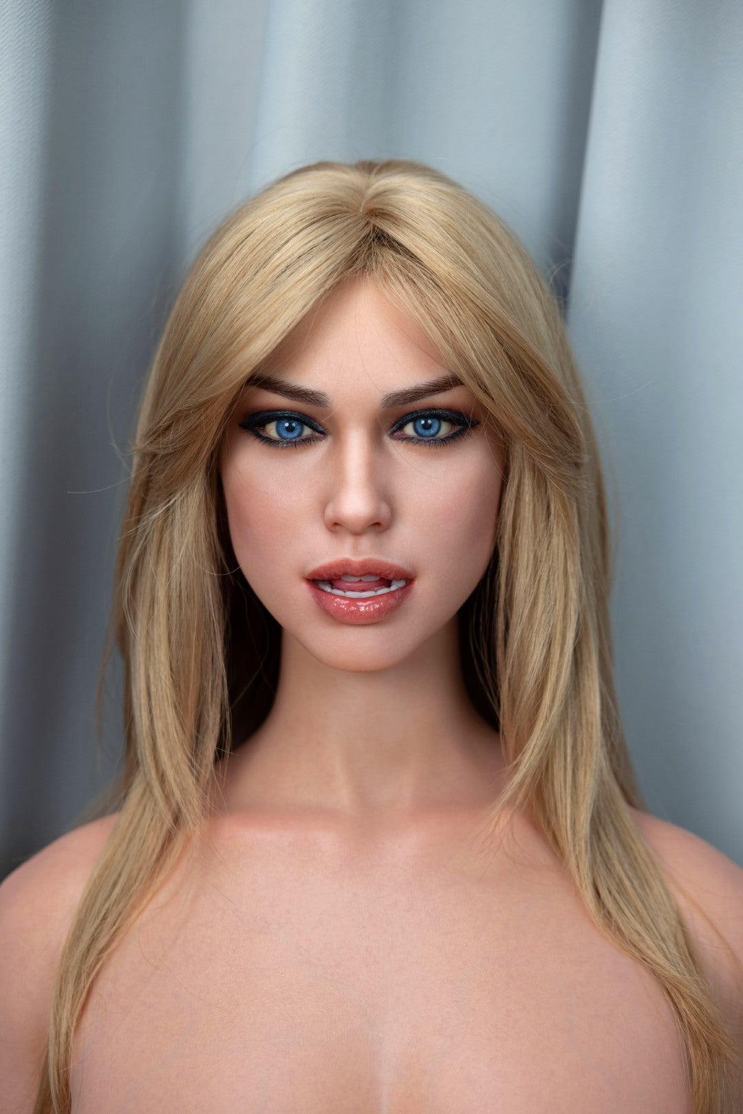 Della torso Sex doll (FanReal Doll 95cm G-cup silicone) EXPRESS