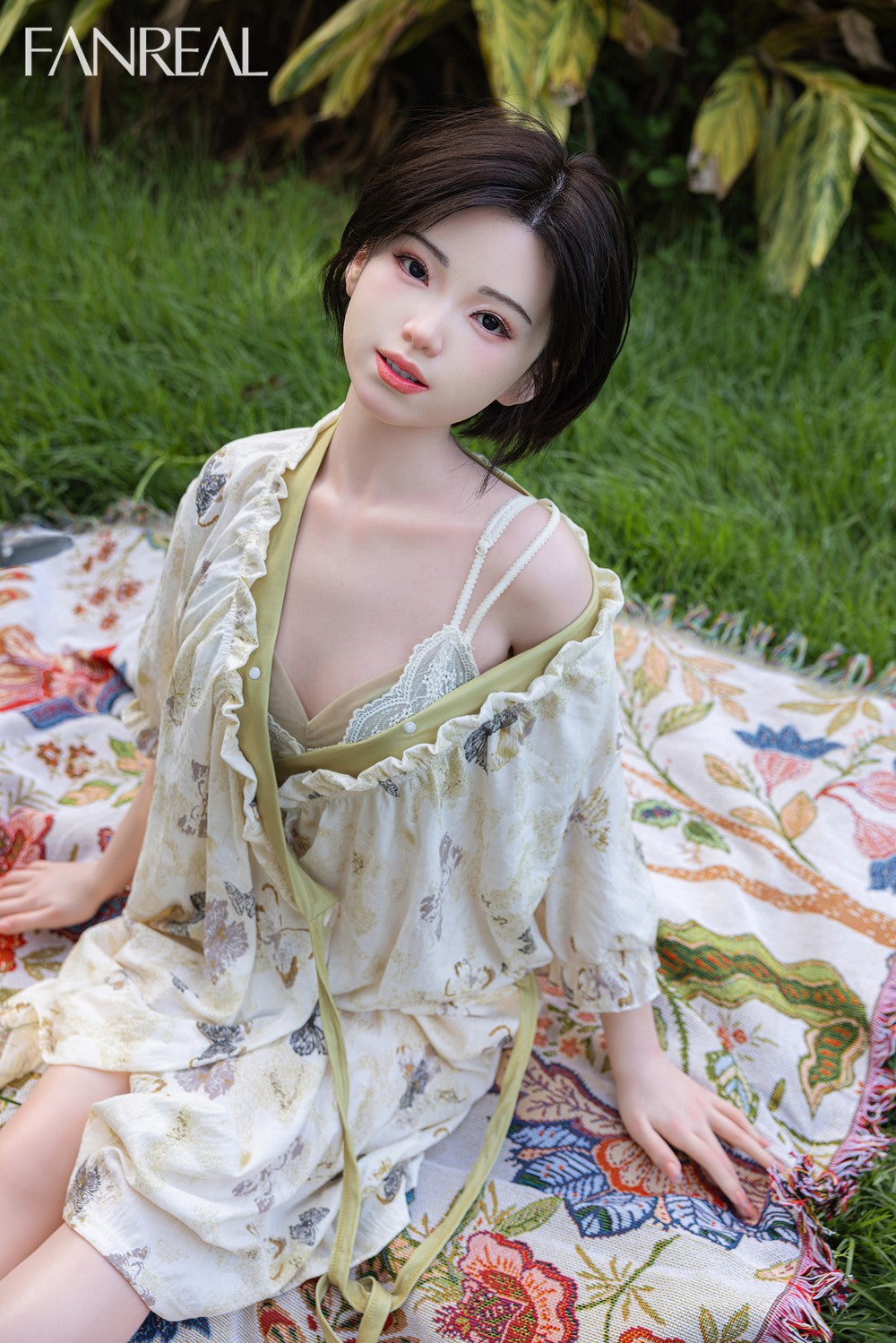 Molly Sex Doll (FanReal Doll 153 cm B-cup Silikon)