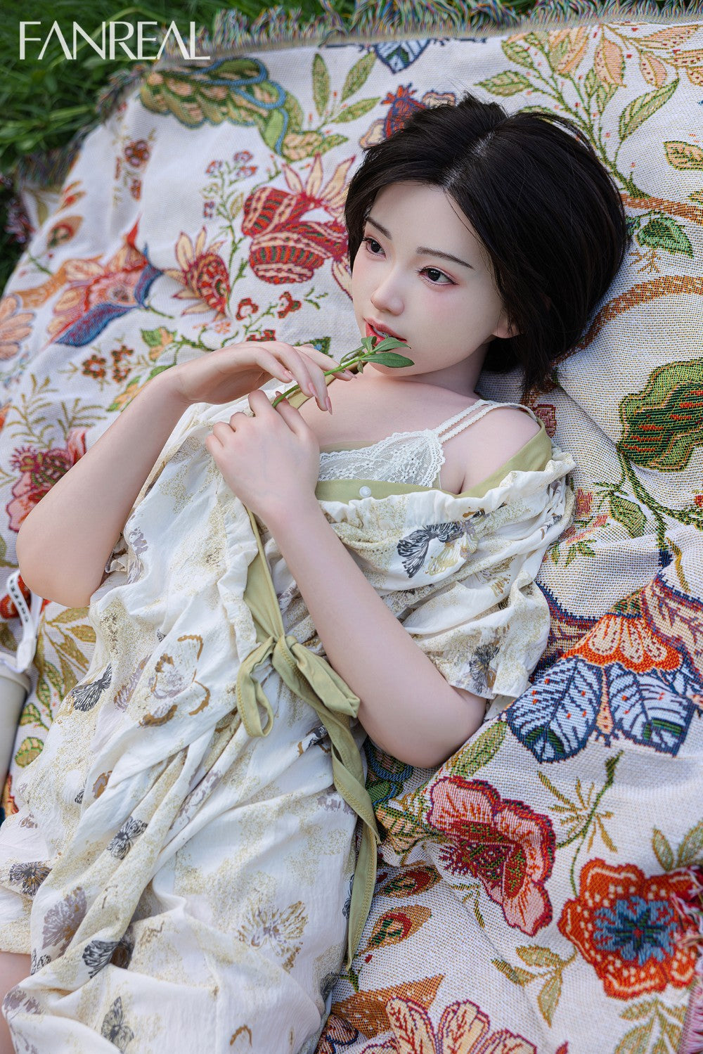 Molly Sex doll (FanReal Doll 153cm B-cup silicone)