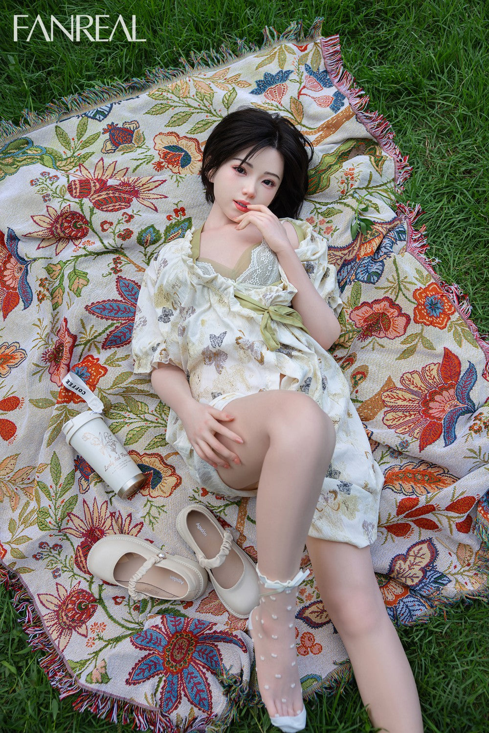 Molly Sex Doll (FanReal Doll 153 cm B-cup Silikon)