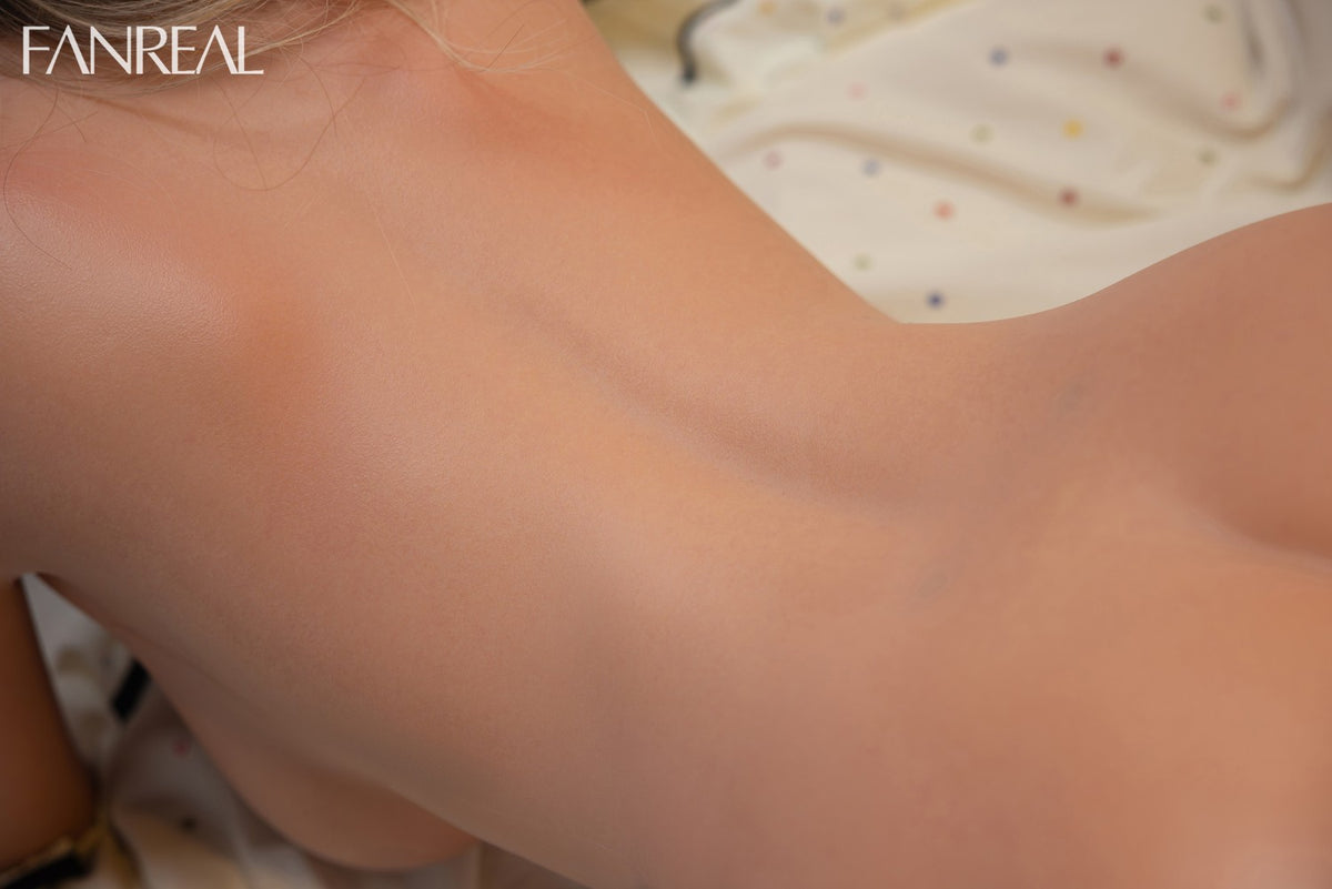 Lalka seksu Marii (FanReal Doll 170cm D-cup Silikon)