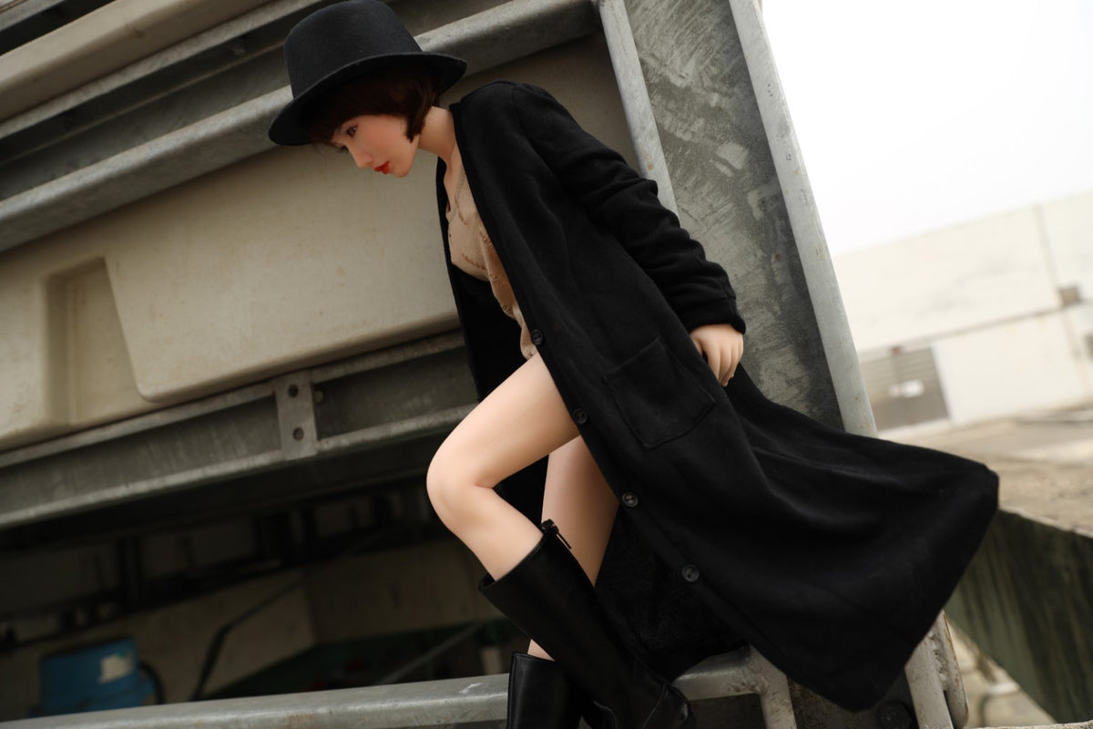 Reka Sex doll (Climax Doll Mini 60cm B-cup silicone)