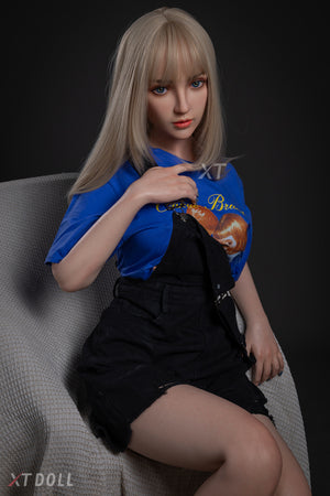 Lisa Sex doll (Xt doll 164cm c-cup #XT-23 silicone)
