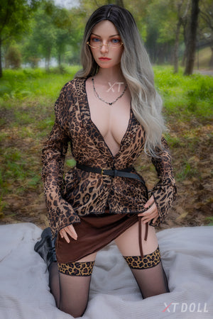 Melanie Sex Doll (XT Doll 165 cm e-cup #XT-15-B silikon)