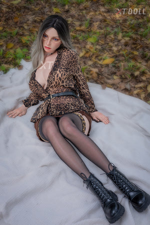 Melanie Sex Doll (XT Doll 165 cm e-cup #XT-15-B silikon)