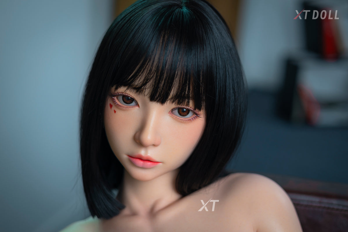 Lalka seksu Yunxi (XT Doll 161 cm B-cup #XT-Bym15 silikon)