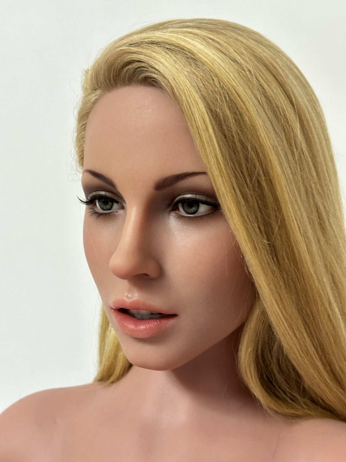 Maddie Sex doll (Zelex 165cm D-cup ZXE203-Z1 SLE silicone)
