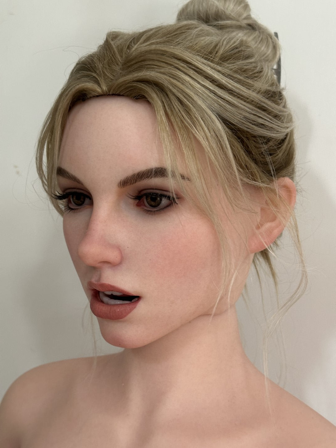 Irina Sex doll (Zelex 153cm B-cup ZXE206-W1 SLE silicone)