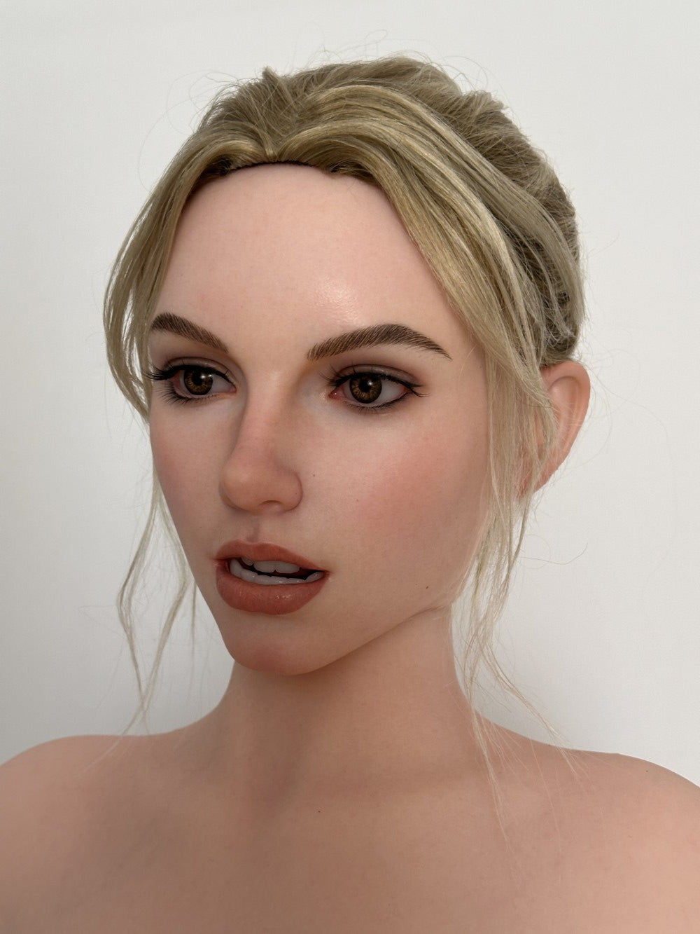 Irina Sex Doll (Zelex 164 cm g-cup Silikon SLe z ZXE206-W1) EXPRESS