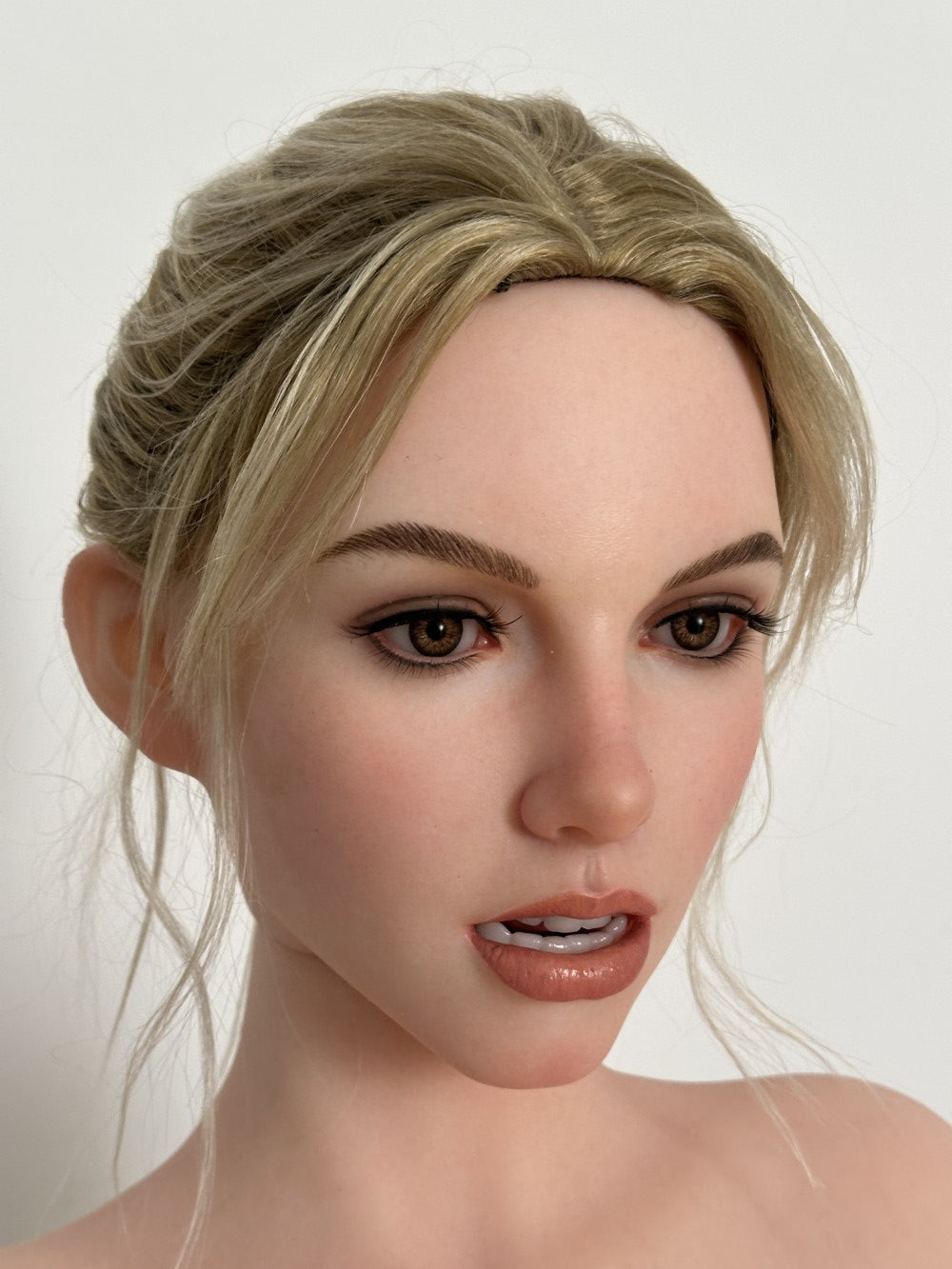 Irina Sex Doll (Zelex 164 cm g-cup Silikon SLe z ZXE206-W1) EXPRESS