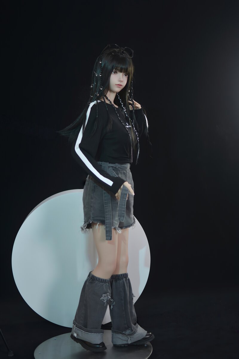 Lalka erotyczna Xiaolu (FUDoll 150 cm B-cup silikon)