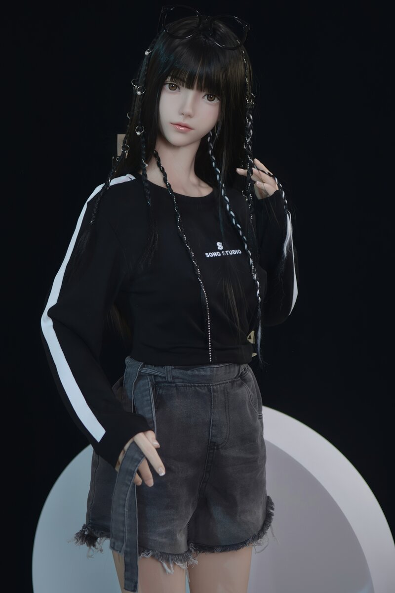 Lalka erotyczna Xiaolu (FUDoll 150 cm B-cup silikon)