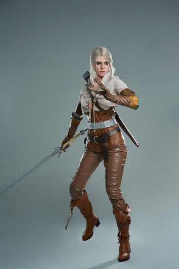 Official Cosplay Outfits (Game Lady)