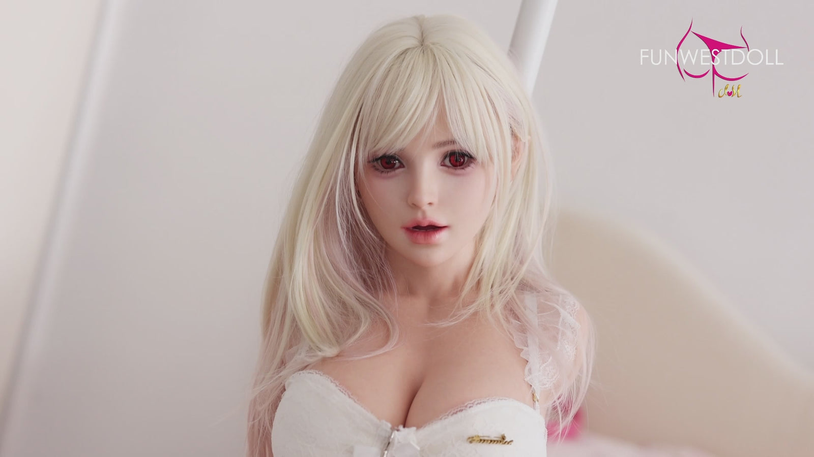Lily Torso Sexdocka (FunWest Doll 95cm D-Kupa #036SJ Silikon)