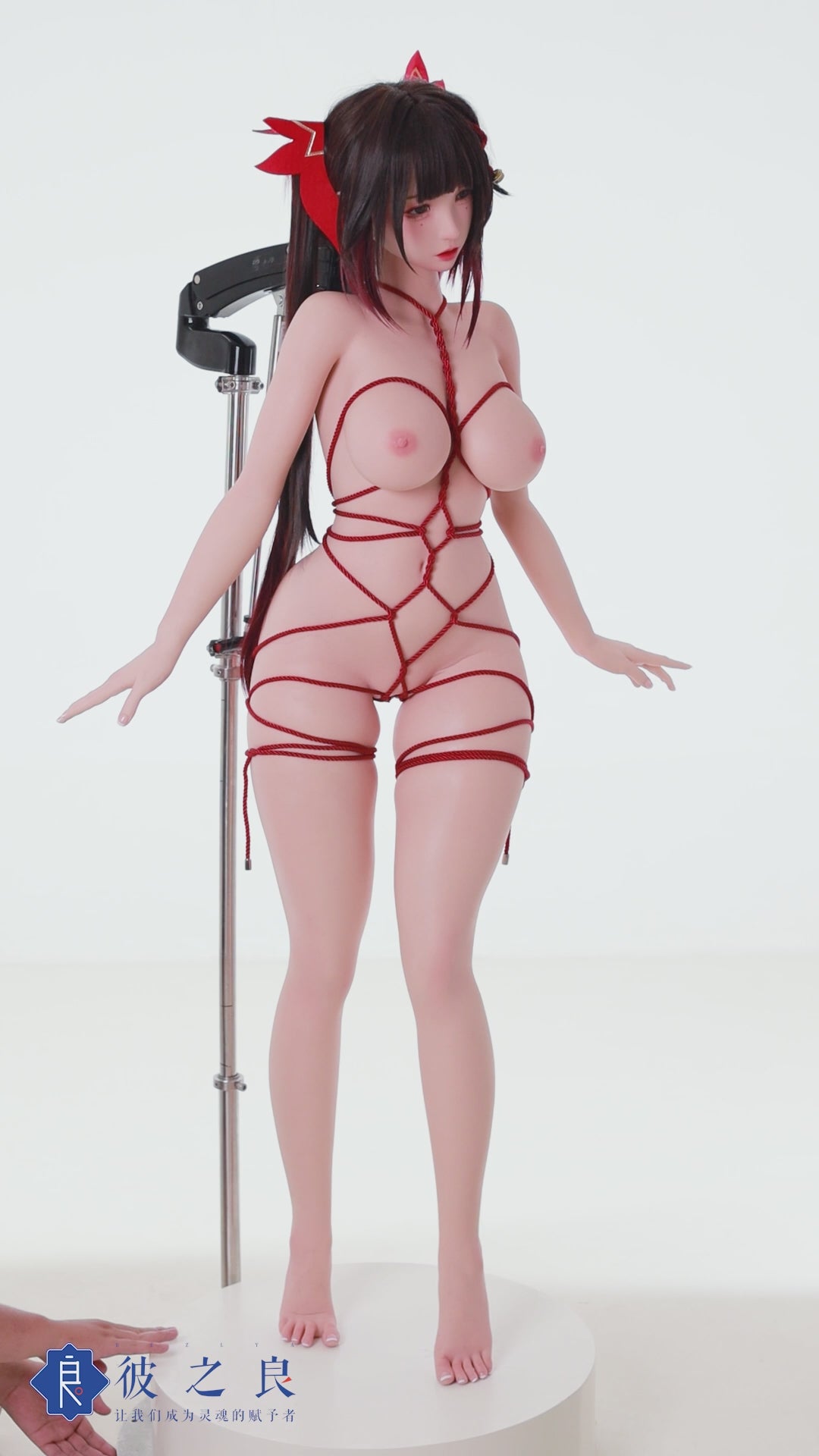 Lalk erotyczny (Bezlya Doll 155 cm e-cup Silikon 2,2cf)