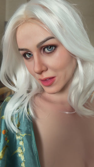 Lidiya Sex doll (Starpery 148cm j-cup TPE+silicone)