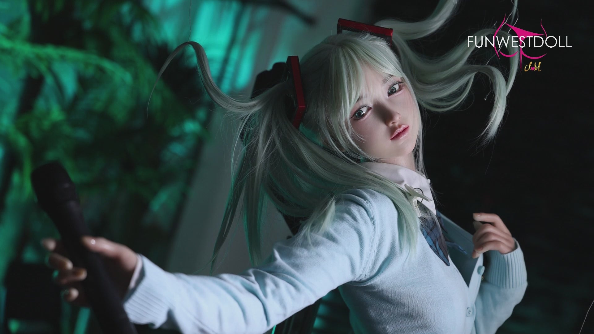 Hatsune Miko Sex Doll (FunWest Doll 159 cm a-cup #041S silikon)