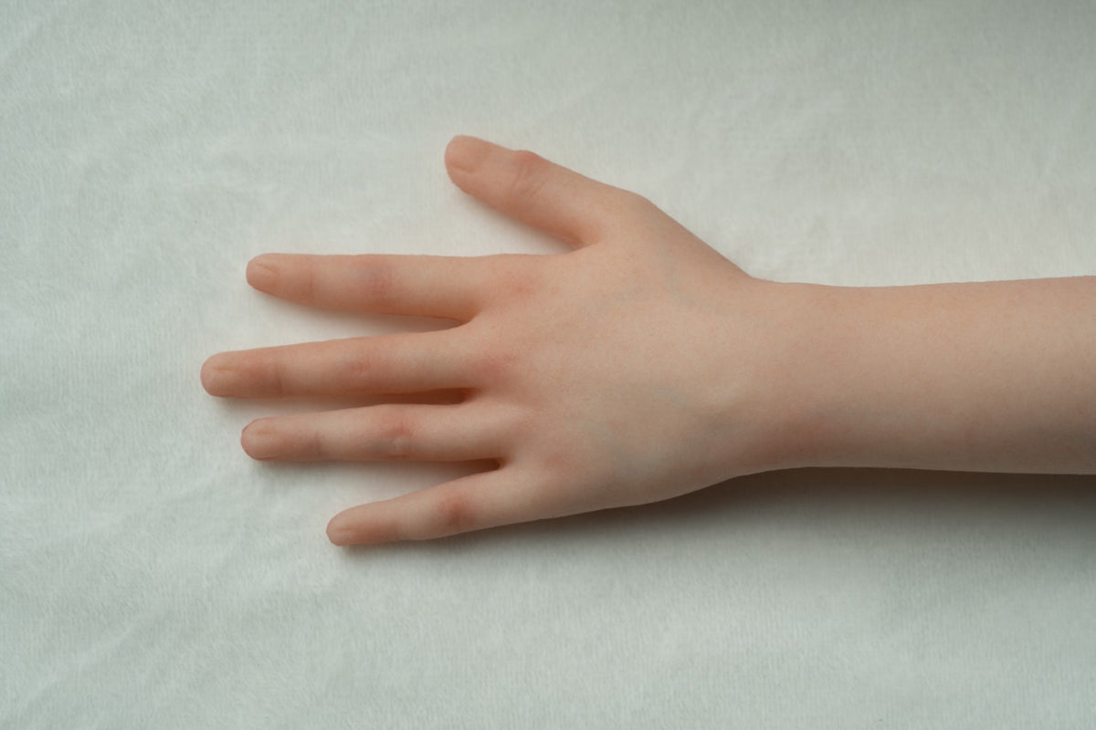 Marie Rose Mini Sex doll (AXB Doll 85cm B-cup GF05-1 silicone) EXPRESS