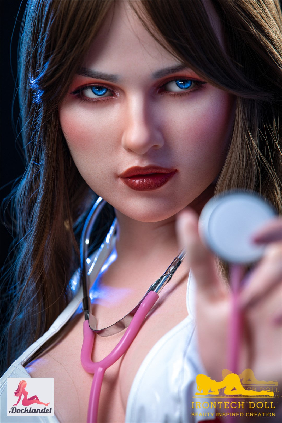 Lalka seksu Hazel (Irontech Doll 152cm A-cup silikon S18)
